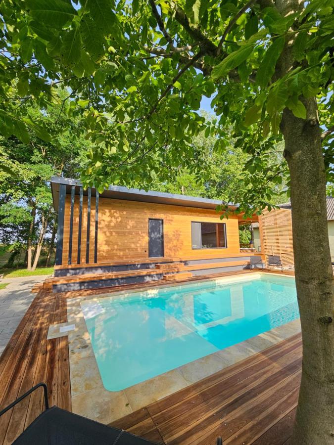 Meszes Apartman Kalocsa Eksteriør billede